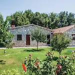 Awesome Home In Zadar With Kitchen *