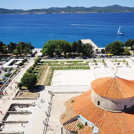 펜션 Stunning Home In Zadar