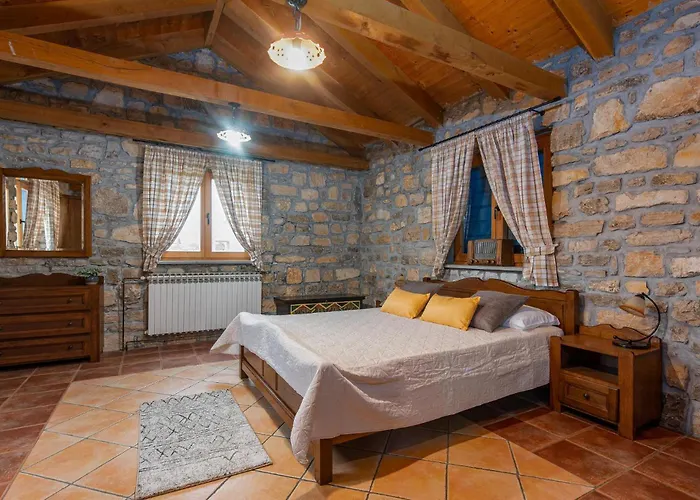 Awesome Home In Zadar With Kitchen